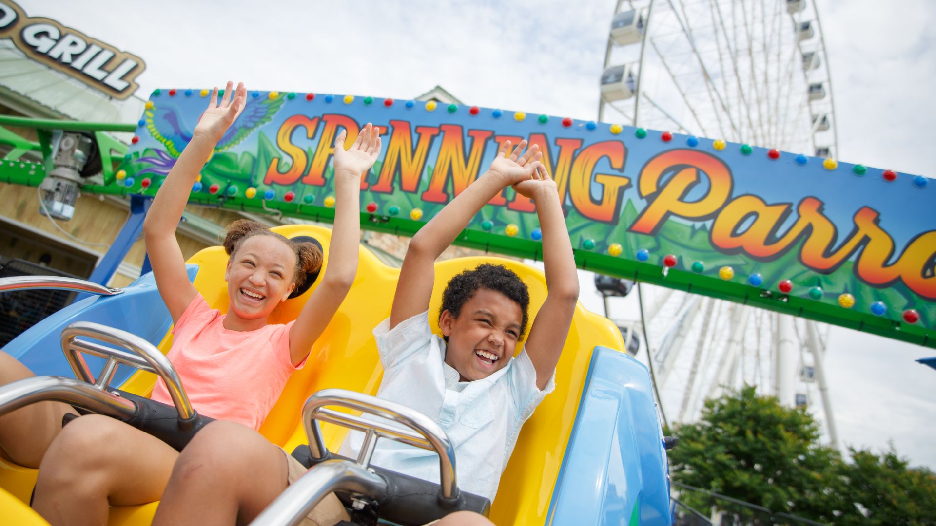 Spinning Parrots Coaster The Island Pigeon Forge Things to Do in Pigeon Forge with Kids